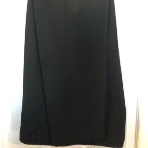 Black cropped trouser